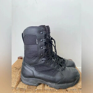 Danner Boots Men’s 8 Striker Torrent 8” Black Work Boot Gore-Tex Vibram Sole